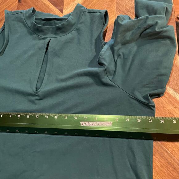 Torrid Top Cutout Foxy Green Sz 4X New Stretch Long Sleeve Pullover - Picture 8 of 9